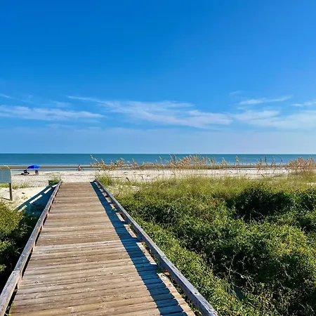 Modern Home - Golf Course Views - 5 Min Bike To Beach